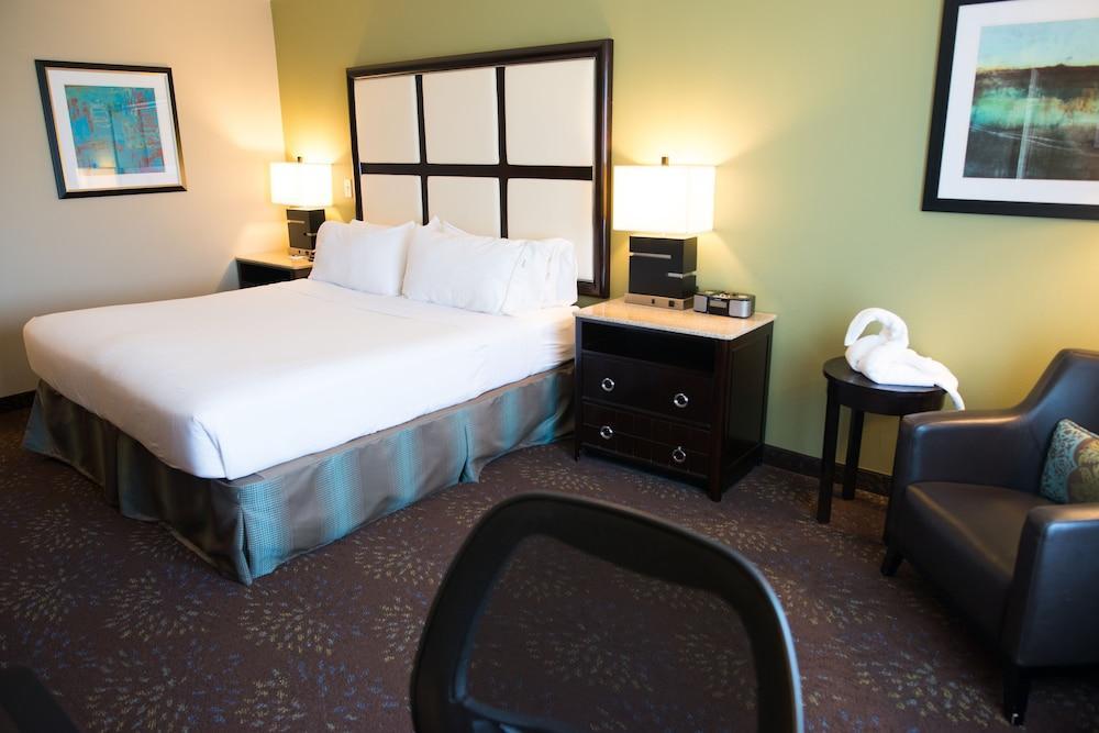 Holiday Inn Express - Albert Lea By Ihg Zewnętrze zdjęcie