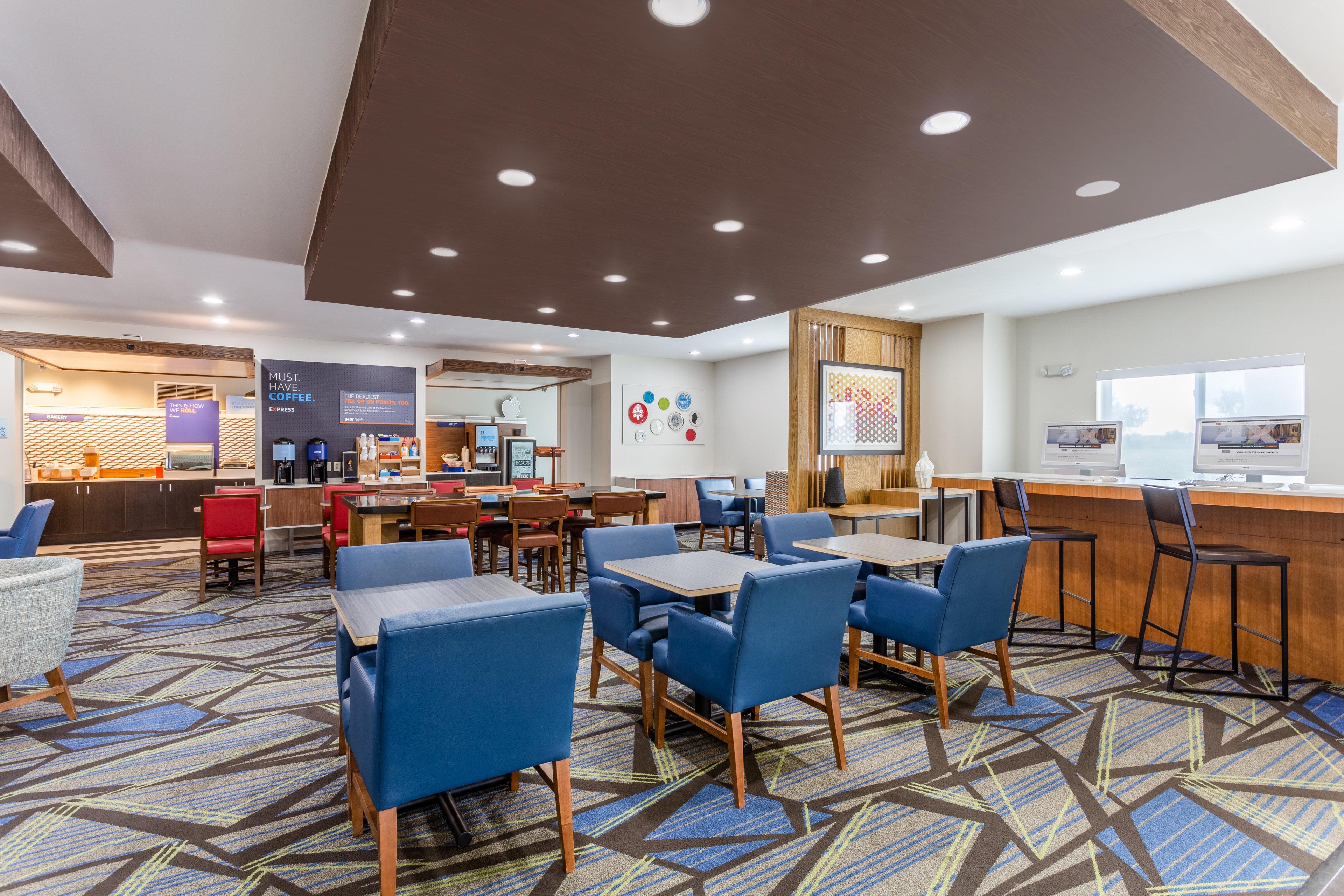 Holiday Inn Express - Albert Lea By Ihg Zewnętrze zdjęcie