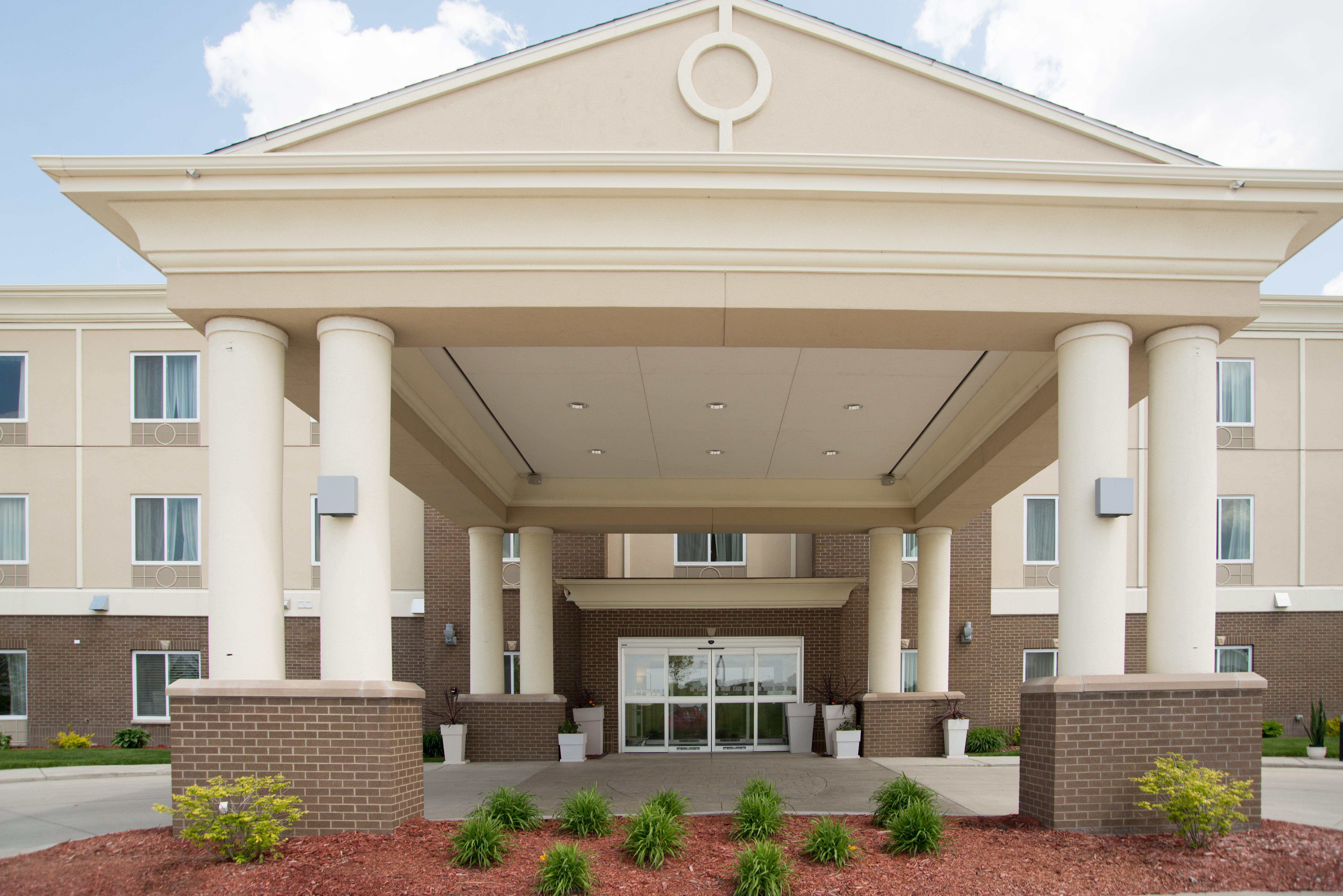 Holiday Inn Express - Albert Lea By Ihg Zewnętrze zdjęcie
