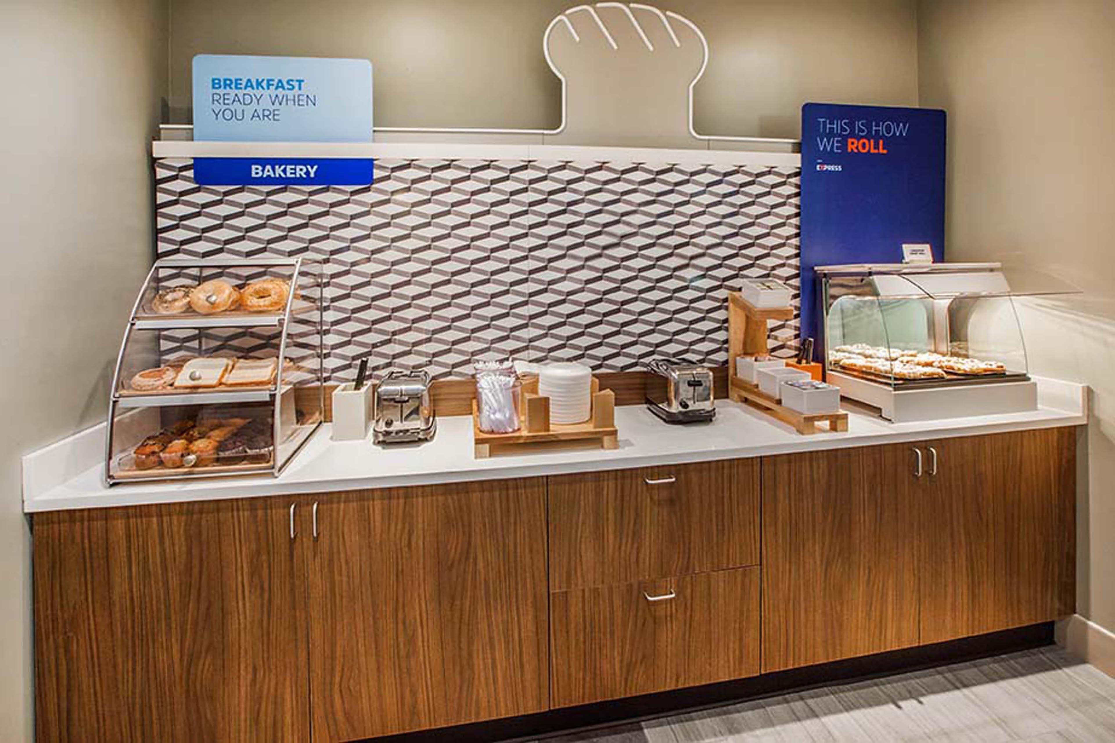 Holiday Inn Express - Albert Lea By Ihg Zewnętrze zdjęcie