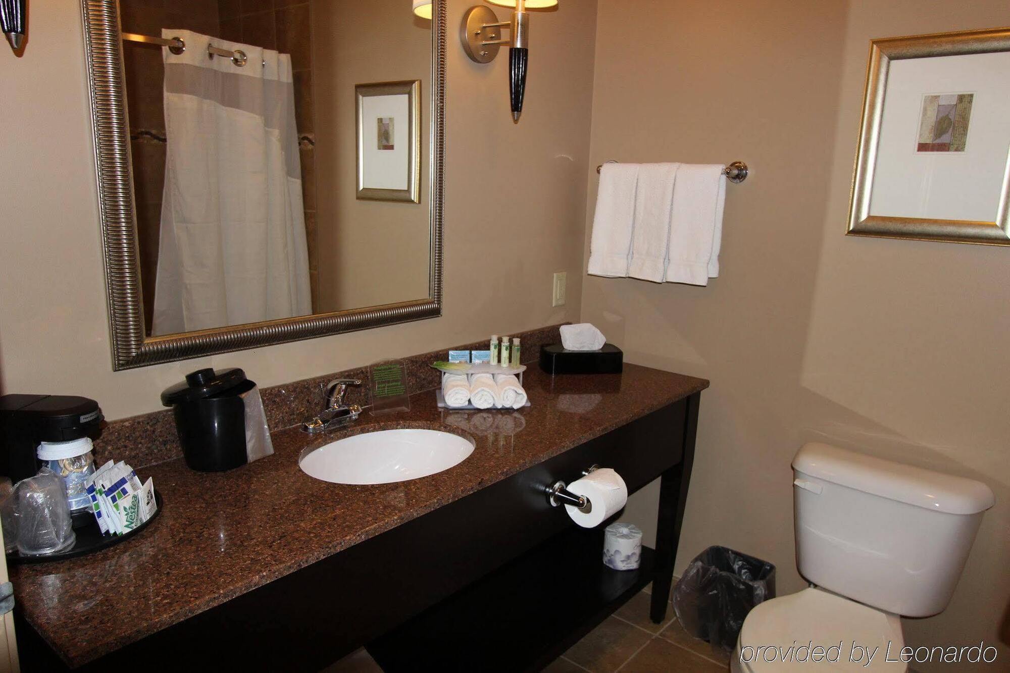 Holiday Inn Express - Albert Lea By Ihg Zewnętrze zdjęcie